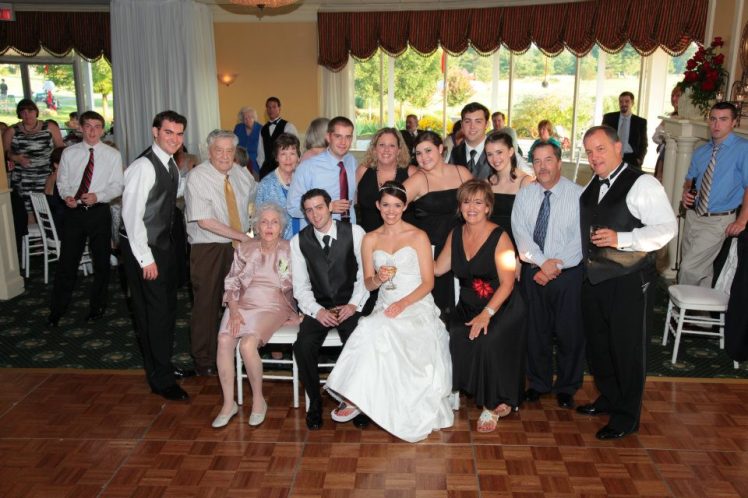 378922_10100319611388089_376845980_n