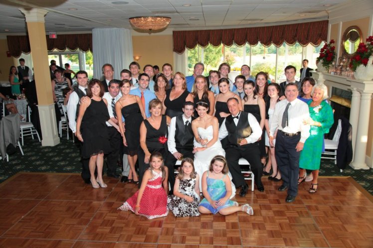 390019_10100319611078709_313762901_n